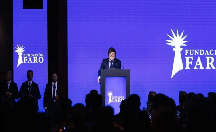 FOPEA alertó sobre una escalada sin precedentes en el discurso del presidente Javier Milei contra periodistas