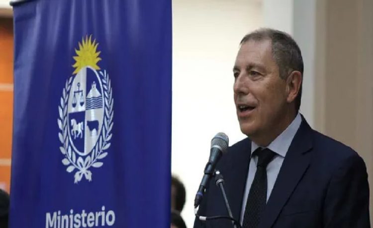 "En momentos de inestabilidad, Uruguay ha aprovechado", admitió Gabriel Oddone sobre la situación argentina