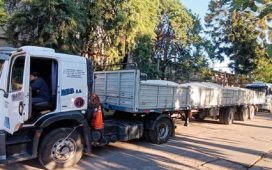 Paysandú recibe miles de toneladas de azúcar crudo en camiones que vienen desde Tucumán