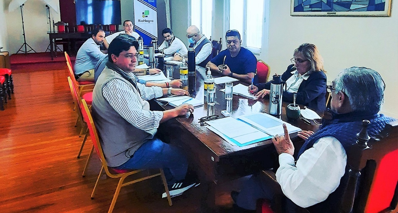 Reunión con autoridades municipales