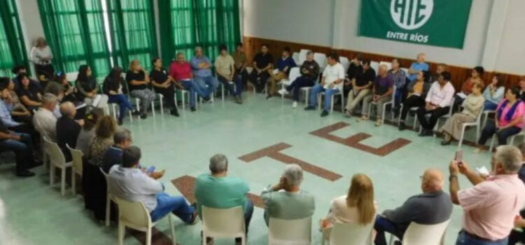Se conformó el Frente Intersindical en defensa del Iosper