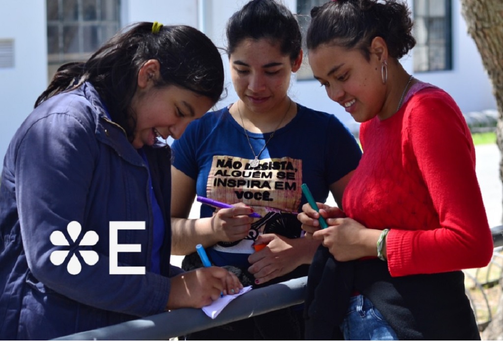 Uruguay: Comenzó la inscripción para la Beca Educación Media Pública 2023.