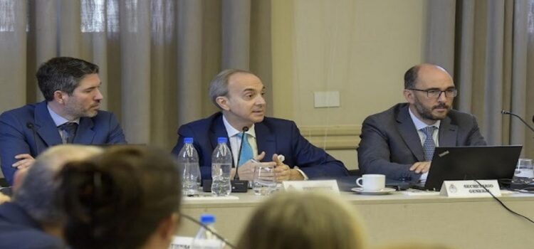 El Consejo Federal de Educación (CFE) aprobó el Relevamiento nacional docente para 2025