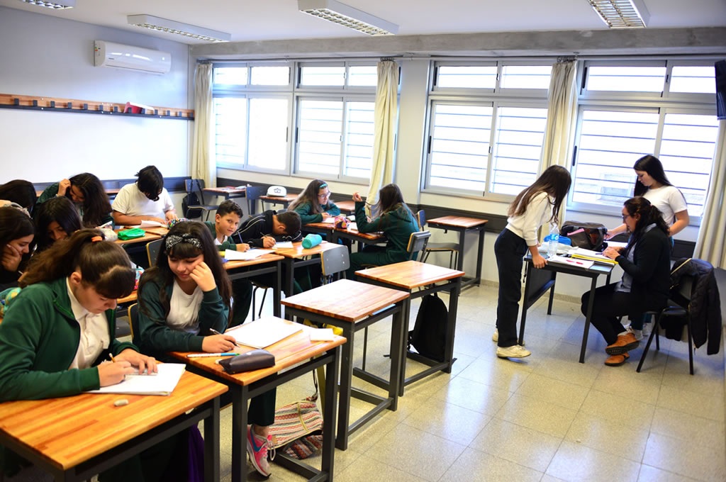 Se habilitó web para consultar en qué liceo le tocó este año a cada estudiante