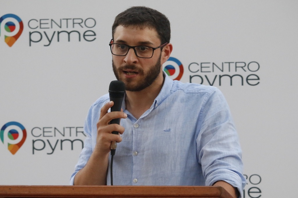 Enzo Giovio: “Se está dando mucho que los fraybentinos van y festejan los cumpleaños en Gualeguaychú”