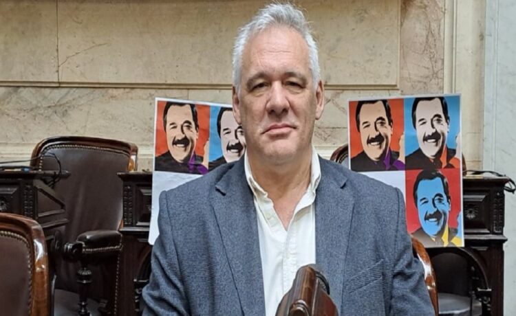 Fernando Carbajal: “Quiera o no, Bullrich debe ser investigada”