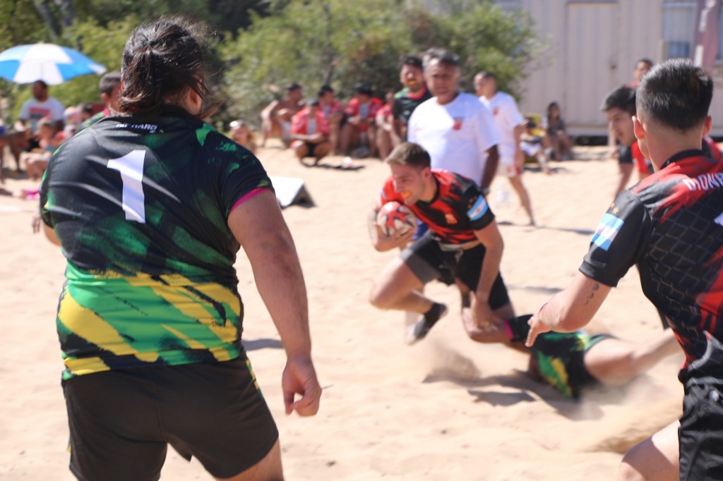 Concepción del Uruguay se llevó la Copa de Oro del Five Beach Rugby de Ñandubaysal