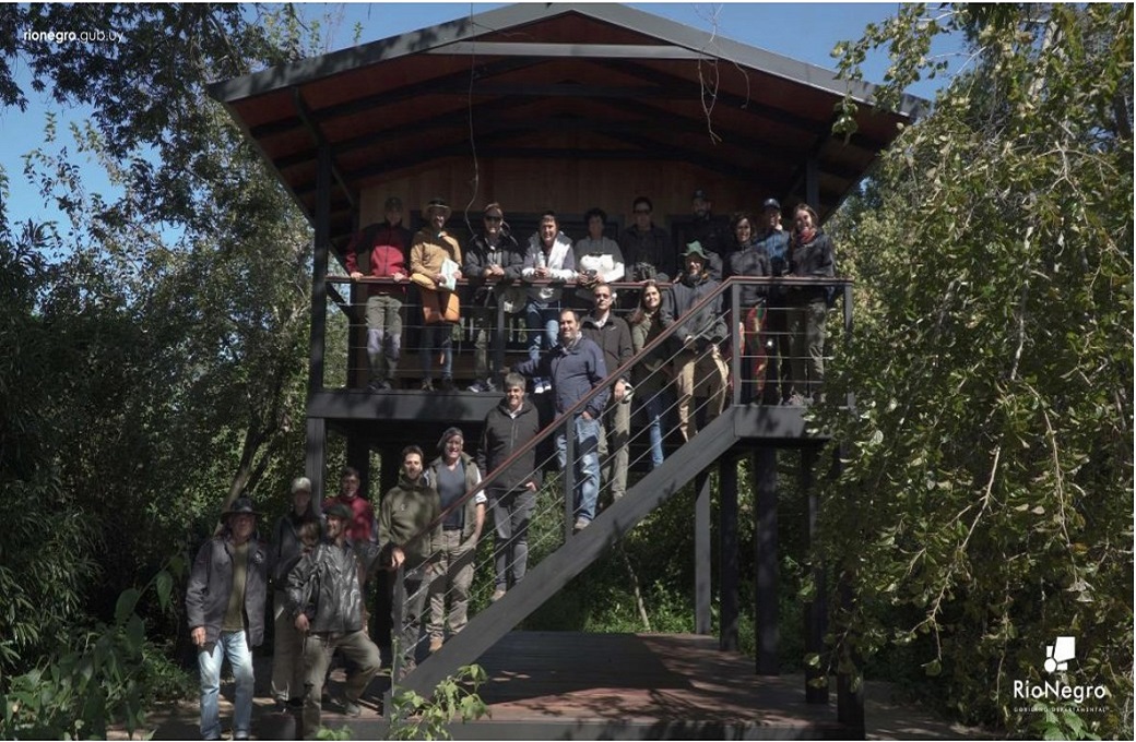 Reunion con autoridades