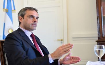 Michel apura a Frigerio para que defina si las elecciones provinciales se realizarán con las nacionales