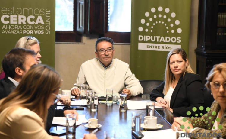 Inició el trato de los proyectos de educación emocional y folclore