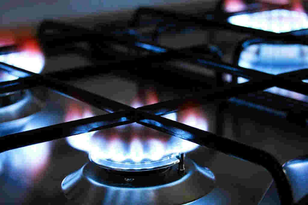 El Gobierno argentino prevé un aumento del 300% en la tarifa de gas