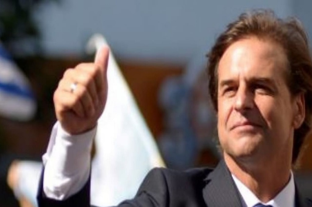 Equipos Consultores: El 48% de los uruguayos aprueba la gestión de Lacalle Pou y el 31% la desaprueba