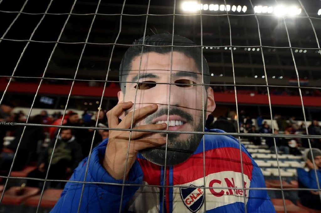 osé Fuentes aseguró que Luis Suárez ya firmó el contrato y que será "por cinco meses"