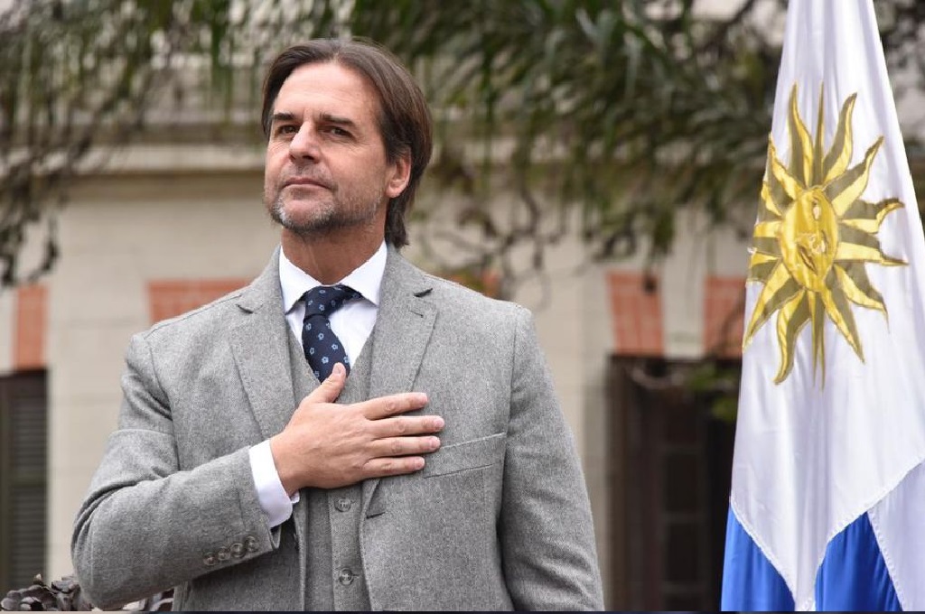 Fiscal Machado prevé citar al presidente Lacalle por la presunta destrucción de documentos