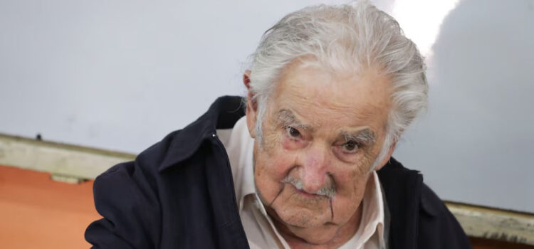 Mujica habló de su enfermedad, Orsi y el sindicalismo