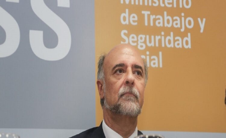 Mieres, su militancia religiosa, la distancia con el FA y el rol del PI en la coalición