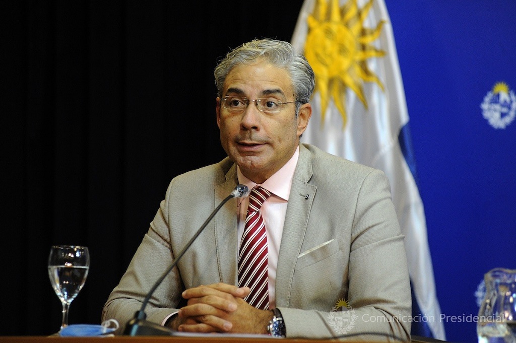 Grupos de secundaria sin docentes tendrán clases virtuales