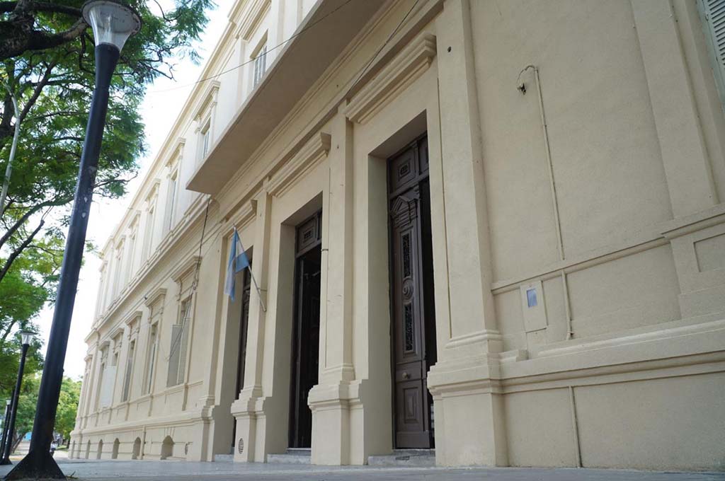 La UNER inicia el ciclo de conferencias con precandidatos a gobernar en Entre Ríos