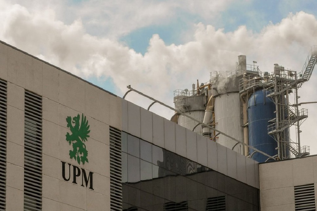El Ministerio de Ambiente sancionó con más de $1 millón a UPM por mal uso de plaguicidas