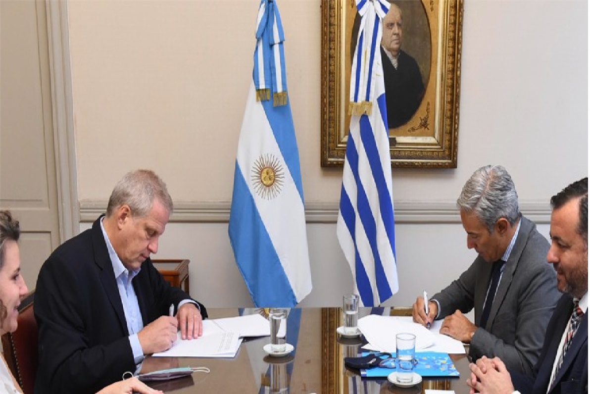 Argentina y Uruguay reconocerán títulos de formación docente emitidos en ambos países