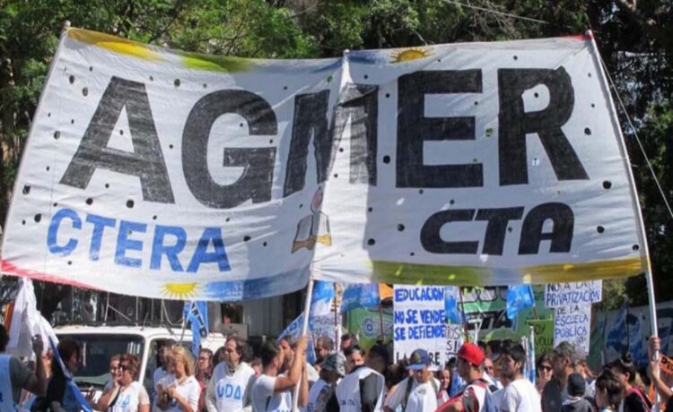 AGMER convoca a la movilización y el paro de las centrales sindicales, por los jubilados y la educación pública