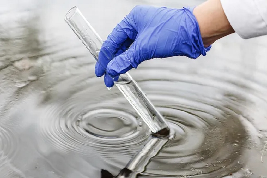 Montevideo no tendrá agua bebible en 10 días