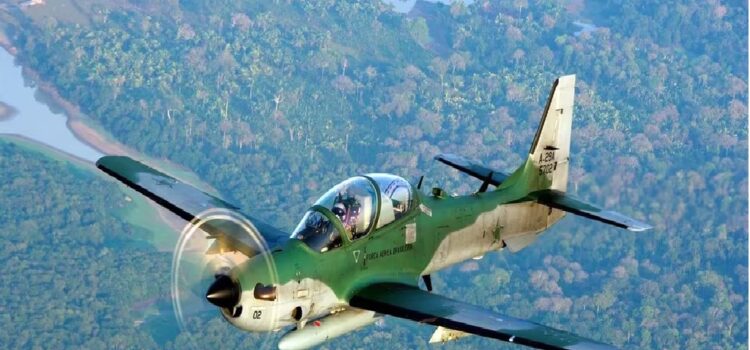Uruguay compró seis aviones de combate a Brasil para blindar sus fronteras
