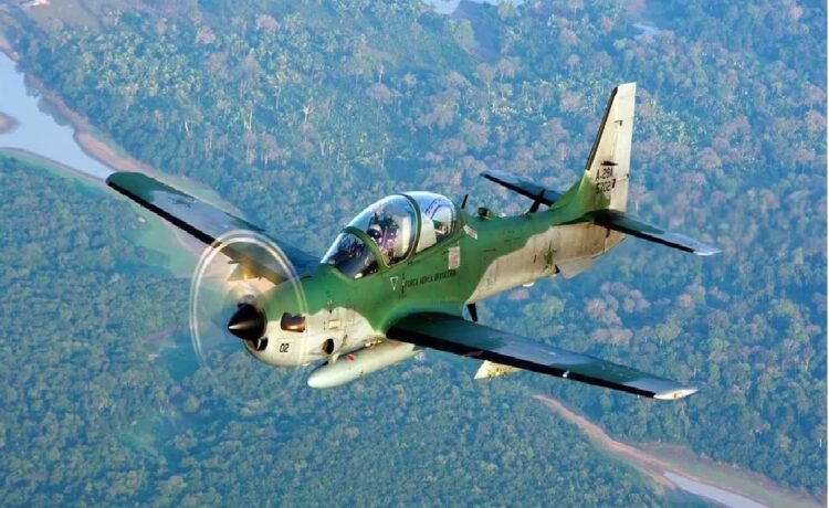 Uruguay compró seis aviones de combate a Brasil para blindar sus fronteras