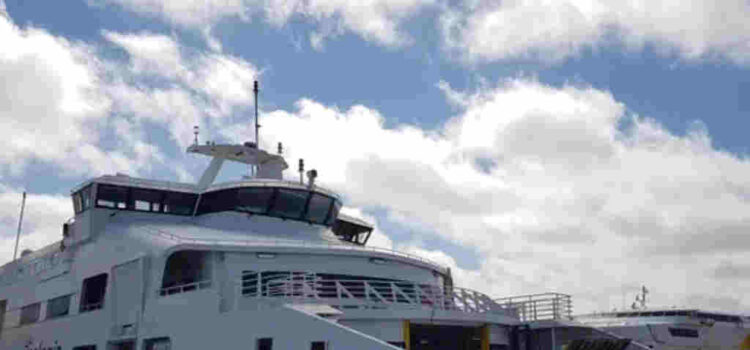 Analizan una conectividad fluvial entre La Plata, Montevideo y Colonia