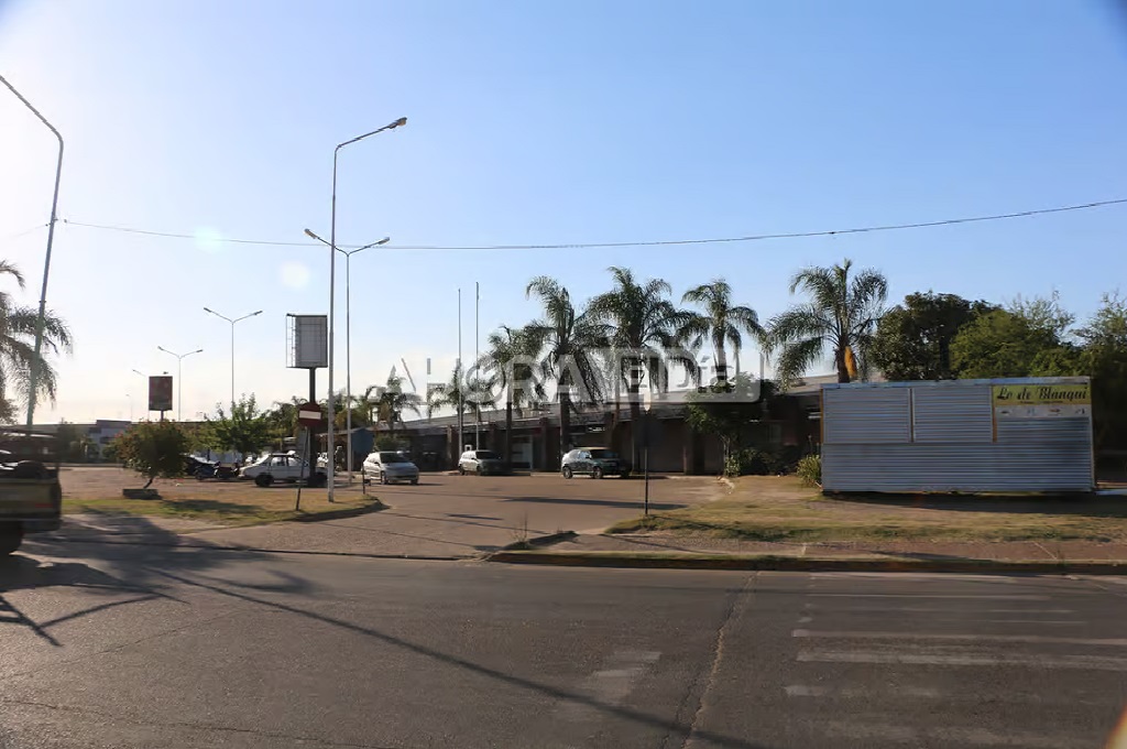 Barrabravas atemorizaron a comerciantes de Gualeguaychú: el motivo por el que ingresaron a la ciudad