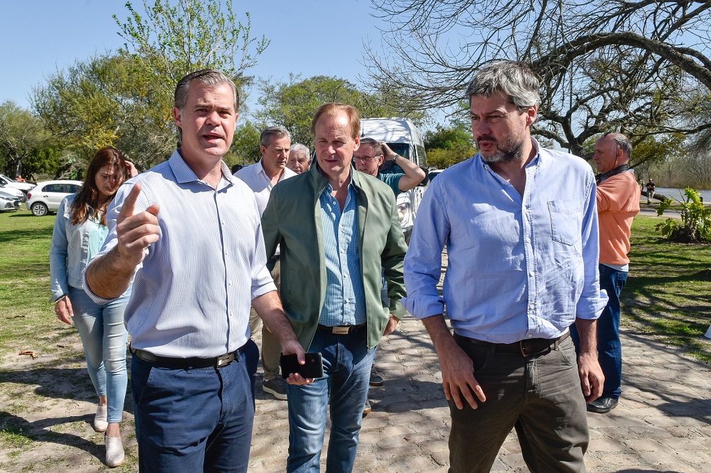 eL gobernador Bordet habló del acuerdo con los gremios docentes: "Vamos a cumplir más de 190 días hábiles de clases"