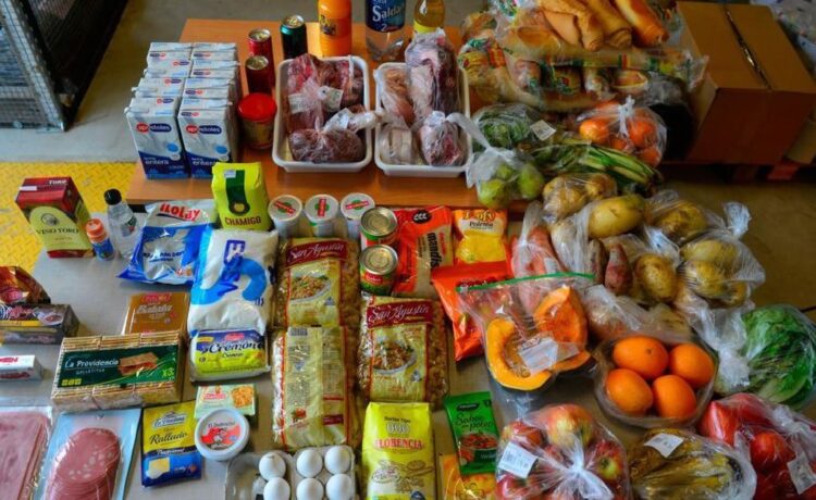 Argentina: La canasta básica aumentó 2,3% en febrero y una familia necesitó $1.057.923 para no ser pobre
