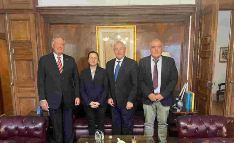 Uruguay apoyará al candidato argentino para presidir la OMSA