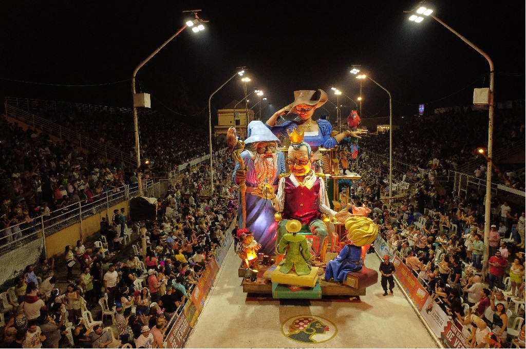 Llega la primera noche de la edición 2024 del Carnaval del País