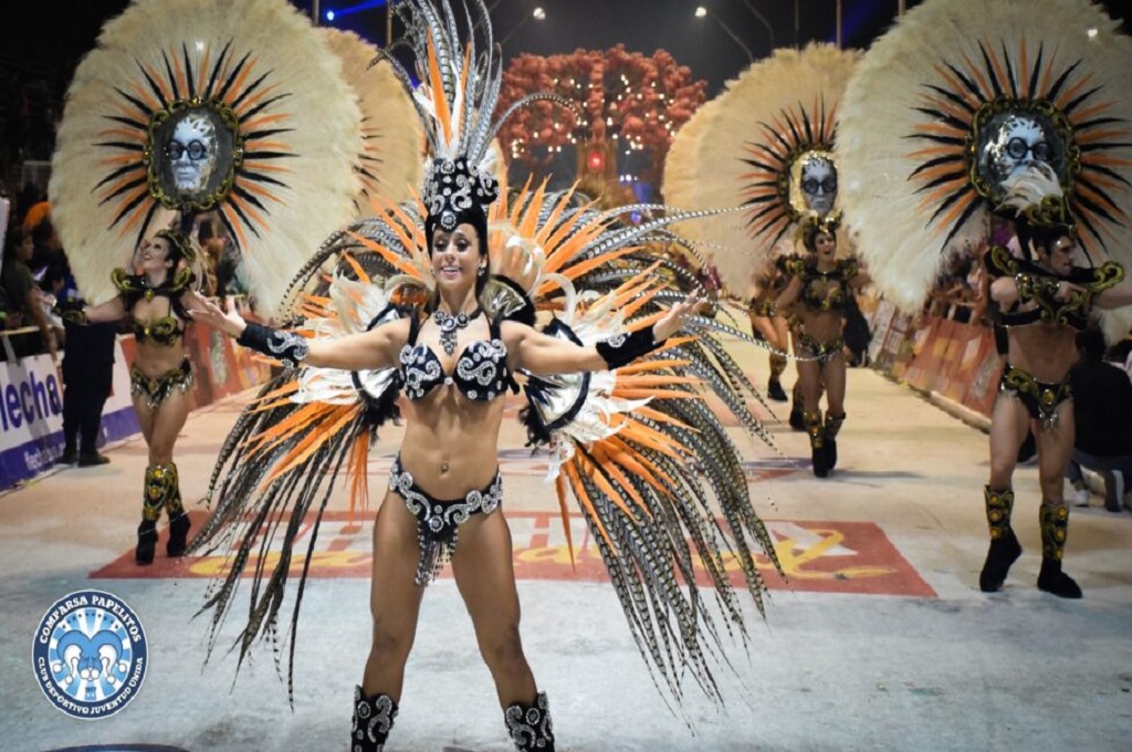 Escapadas: Gualeguaychú se viste de Carnaval entre playas, fauna y río