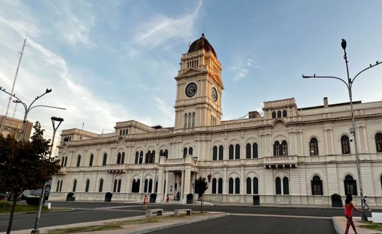 Provincia convocó a paritaria a los gremios docentes para este miércoles