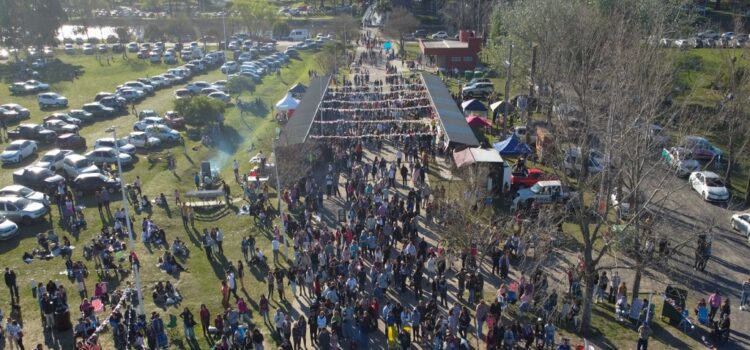 Gualeguay: 8vo Encuentro Provincial de las Colectividades