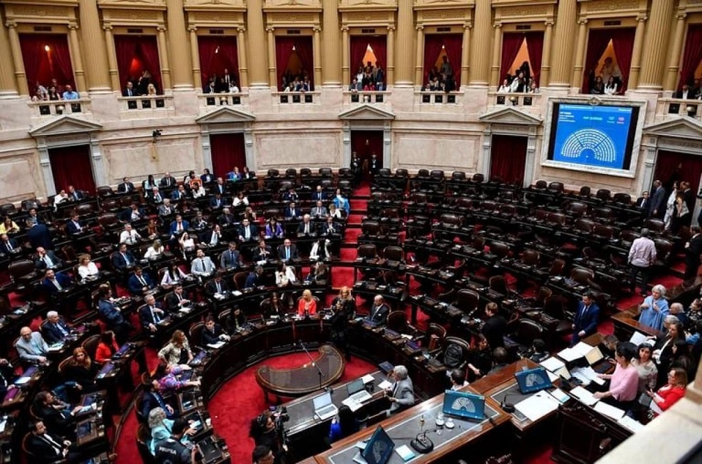 Ley Ómnibus: sin apoyo al paquete económico, postergaron la sesión para la semana próxima