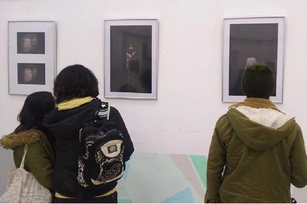 La Casa del Bicentenario de Colón ofrece una exposición fotográfica de retrato conceptual