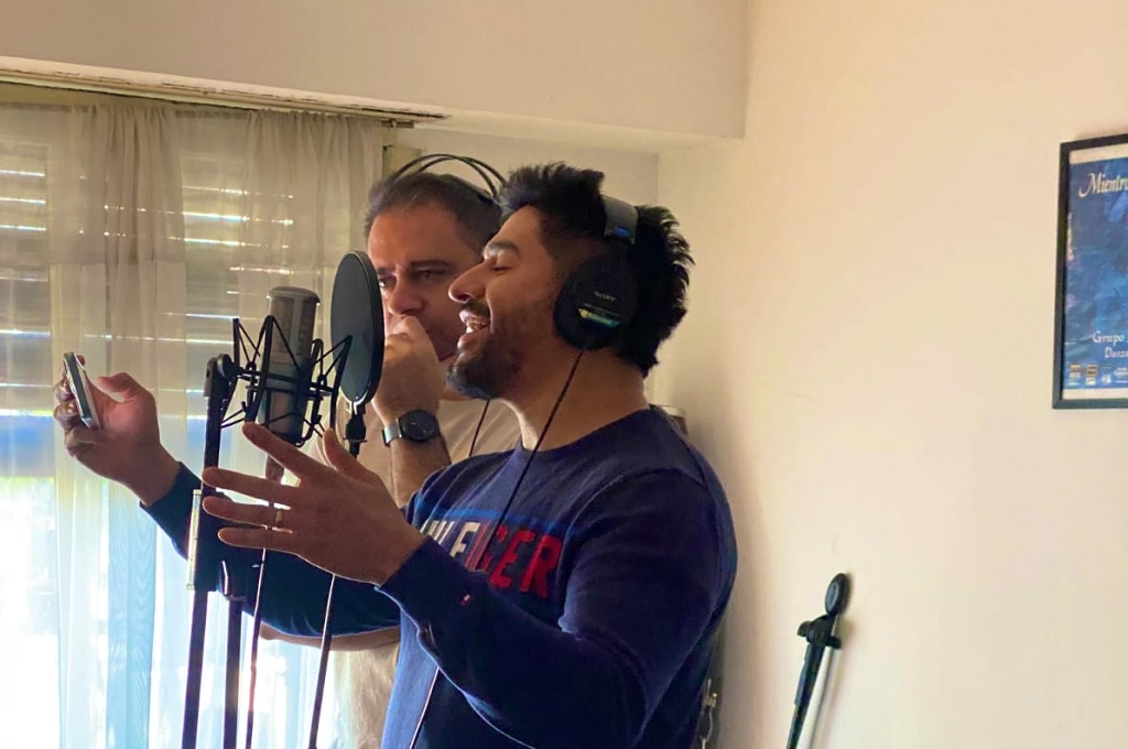 Davico reversionó una canción de Ráfaga para su jingle de campaña