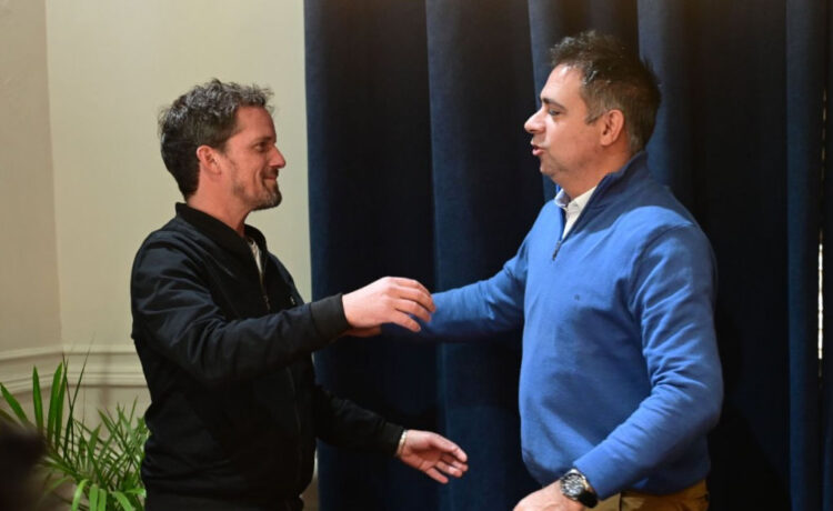 Davico firmó un convenio con la Fundación UNIR