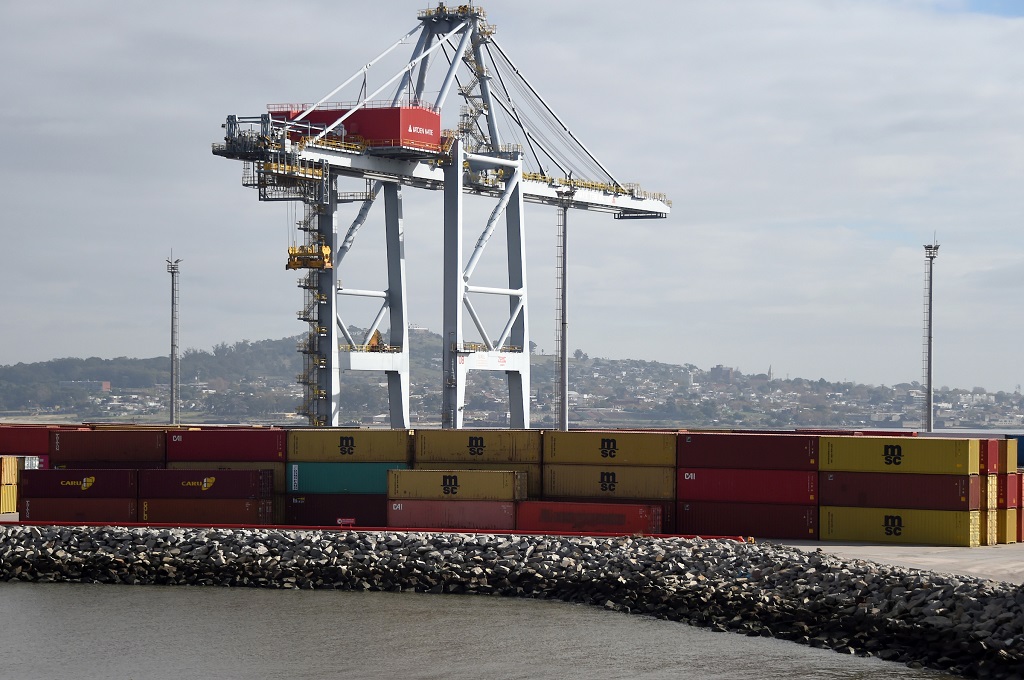 Exportaciones uruguayas cayeron 13% en términos interanuales durante el 2023