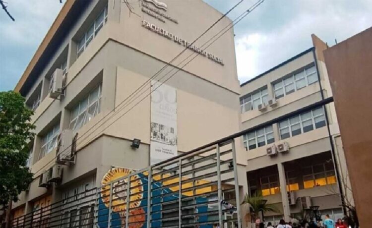 La Universidad, en lucha. Hay tomas de estudiantes y clases públicas en facultades de Entre Ríos