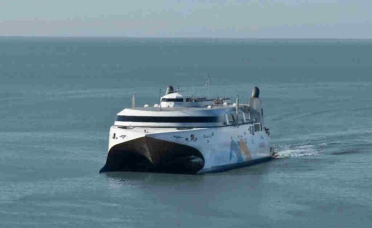 Avanza un proyecto de ferrys entre La Plata y Uruguay