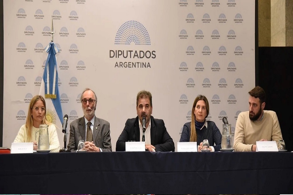 Buscan prohibir que políticos condenados sean candidatos: “Las boletas no deben ser una bolsa de delincuencia”