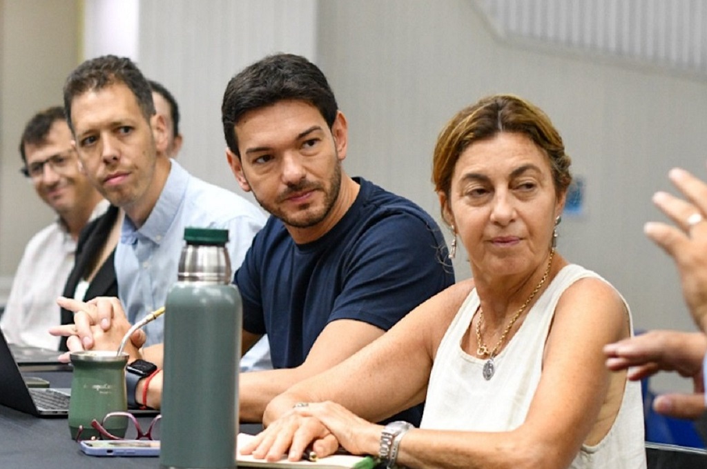 El gobierno provincial regularizó la deuda por mala liquidación a los docentes entrerrianos