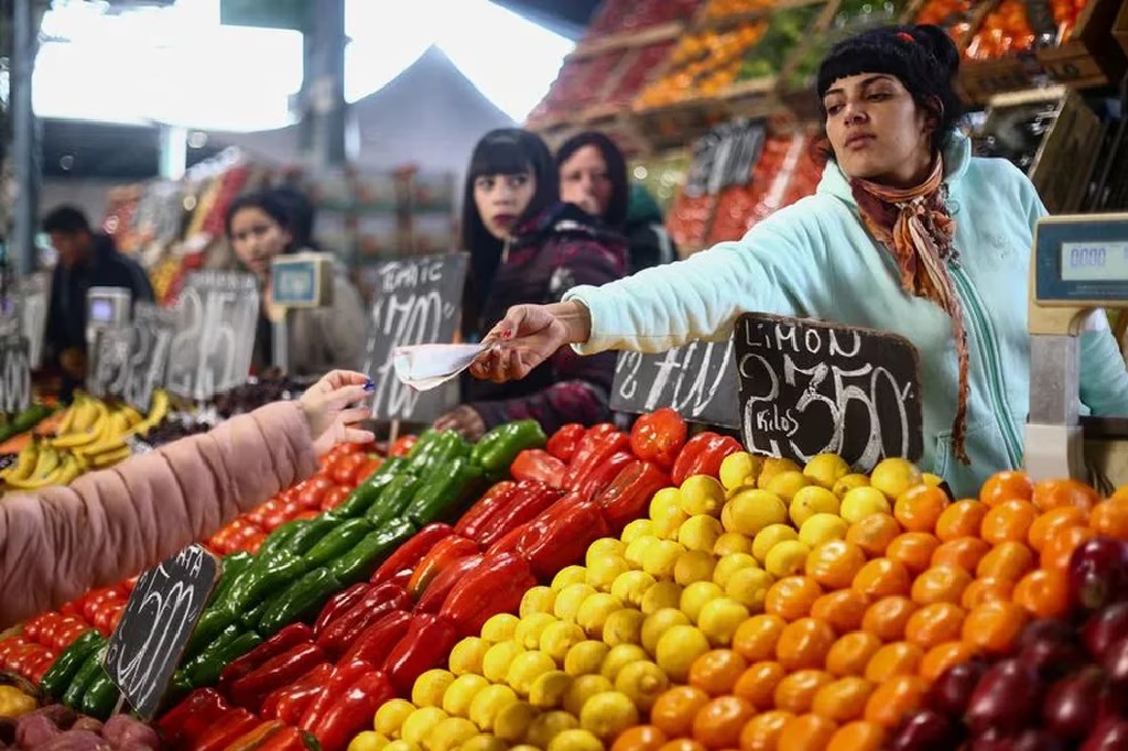 La inflación de agosto fue del 12,4% y alcanzó el 124,4% en el último año