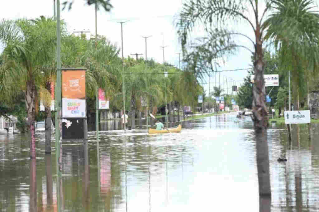 Amarras no recompone el terreno y Gualeguaychú sigue bajo agua Amarras no recompone el terreno y Gualeguaychú sigue bajo agua