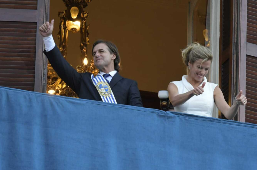 Luis Lacalle Pou y Lorena Ponce de León formalizan los trámites de divorcio: así va el proceso