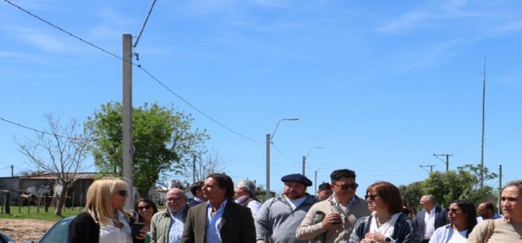 El Presidente Luis Lacalle Pou encabezó la inauguración de viviendas de MEVIR en Mellizos